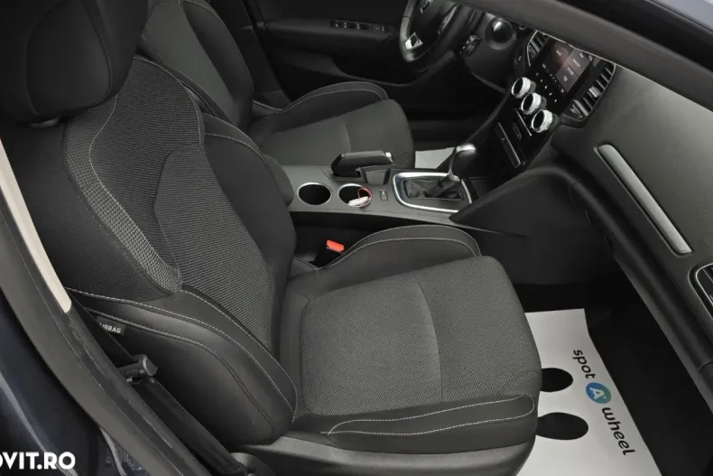 Renault Megane din 2022 cu 82.140 km - oferta REN158110 - foto 18