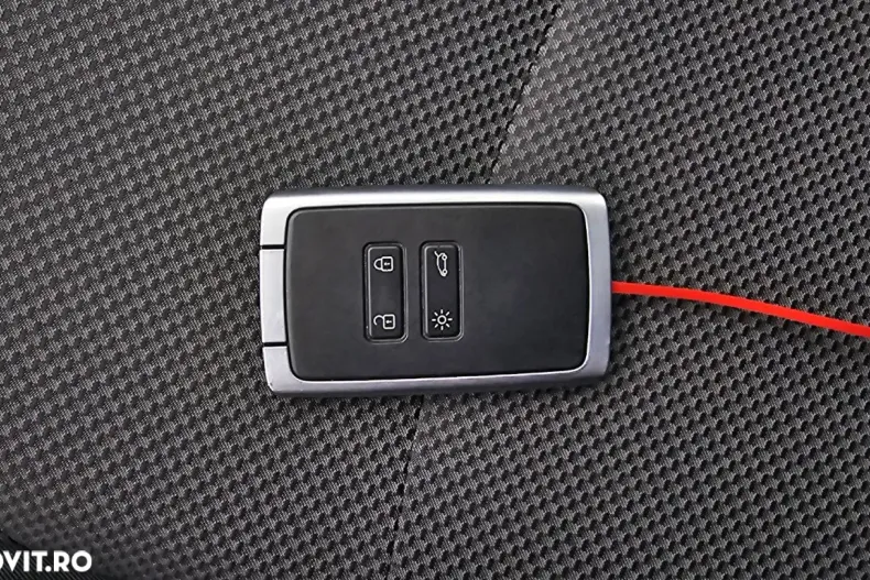 Renault Megane din 2022 cu 82.140 km - oferta REN158110 - foto 20