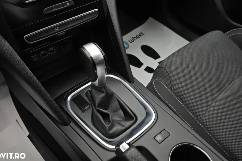 Renault Megane din 2022 cu 70.773 km - oferta REN158111 - foto 16