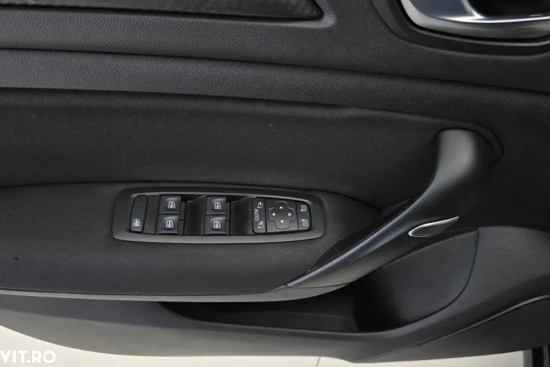 Renault Megane din 2020 cu 148.927 km - oferta REN158112 - foto 11