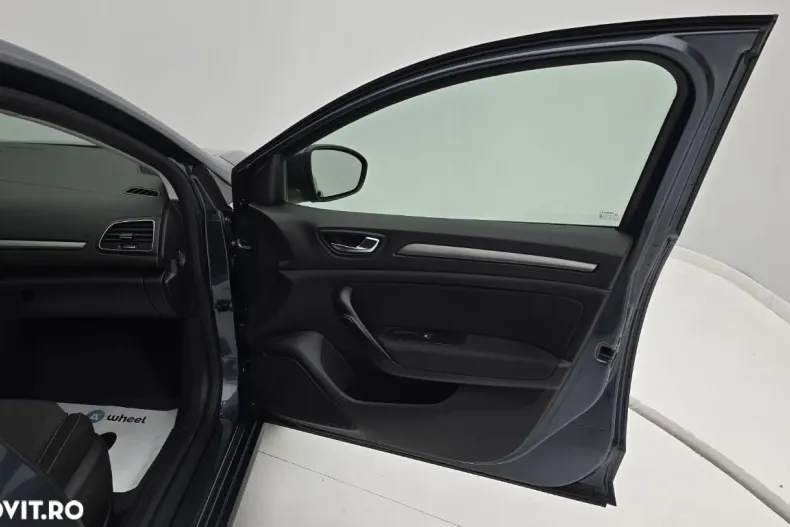 Renault Megane din 2022 cu 83.820 km - oferta REN158115 - foto 17