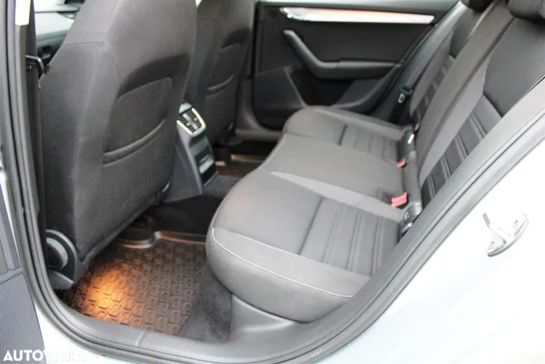 Skoda Octavia din 2020 cu 52.578 km - oferta SKO158123 - foto 12