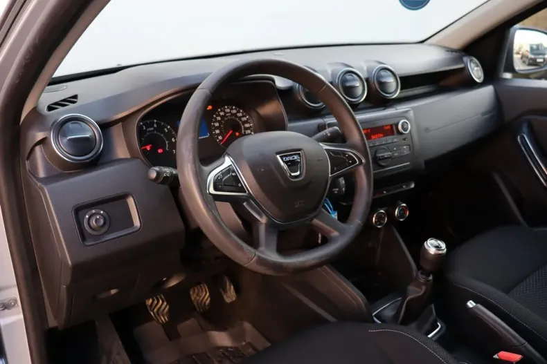 Dacia Duster din 2021 cu 146.115 km - oferta DAC158124 - foto 9