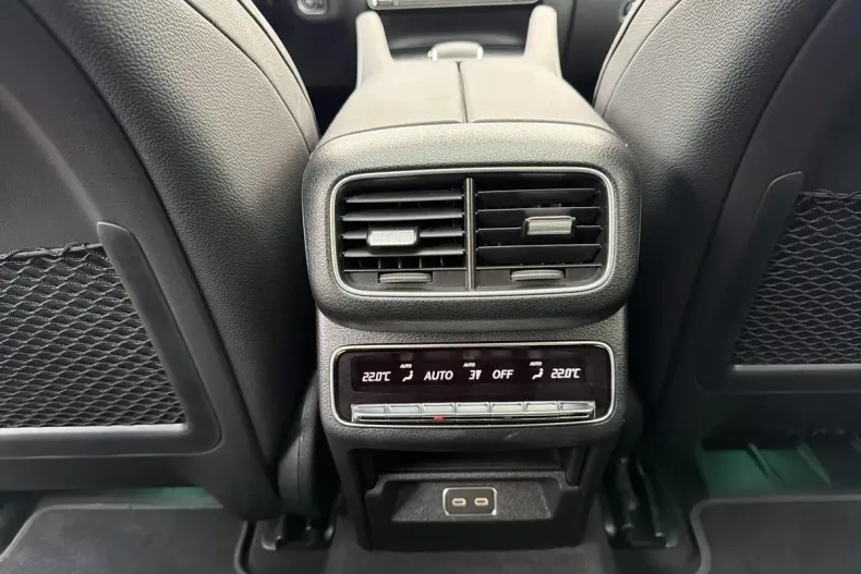 Mercedes-Benz GLE Coupe din 2025 cu 9.027 km - oferta MER158128 - foto 25