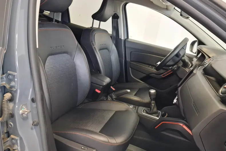 Dacia Duster din 2022 cu 136.975 km - oferta DAC158134 - foto 16