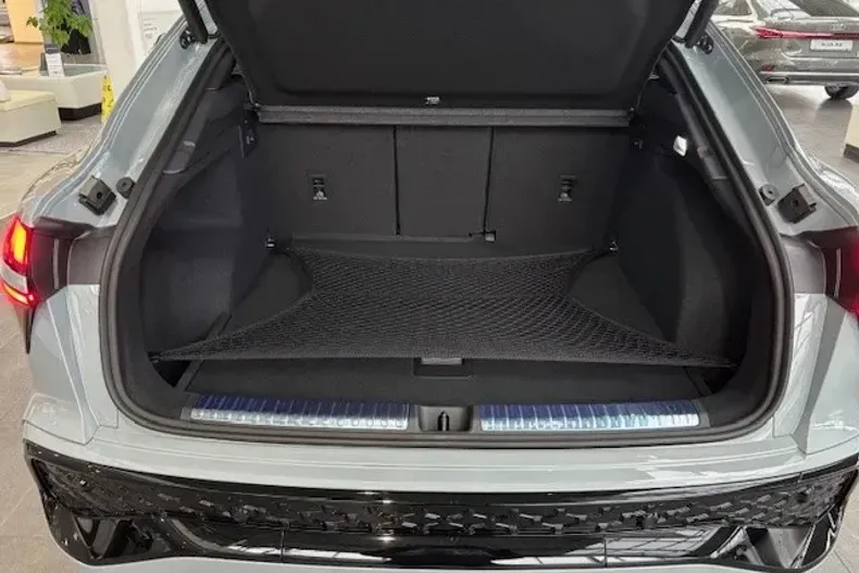 Audi Q3 din 2025 cu 1 km - oferta AUD158135 - foto 10