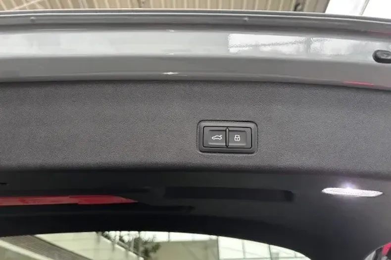 Audi Q3 din 2025 cu 1 km - oferta AUD158135 - foto 11