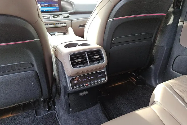 Mercedes-Benz GLS din 2025 cu 6.900 km - oferta MER158141 - foto 17