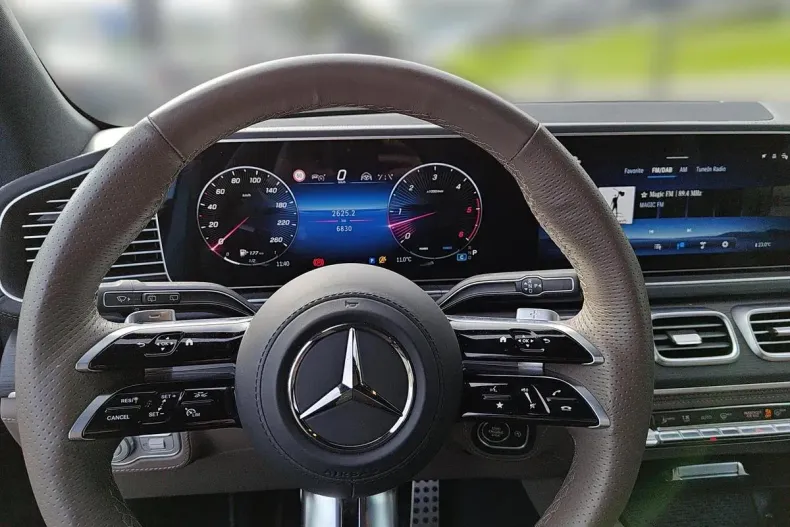 Mercedes-Benz GLS din 2025 cu 6.900 km - oferta MER158141 - foto 19