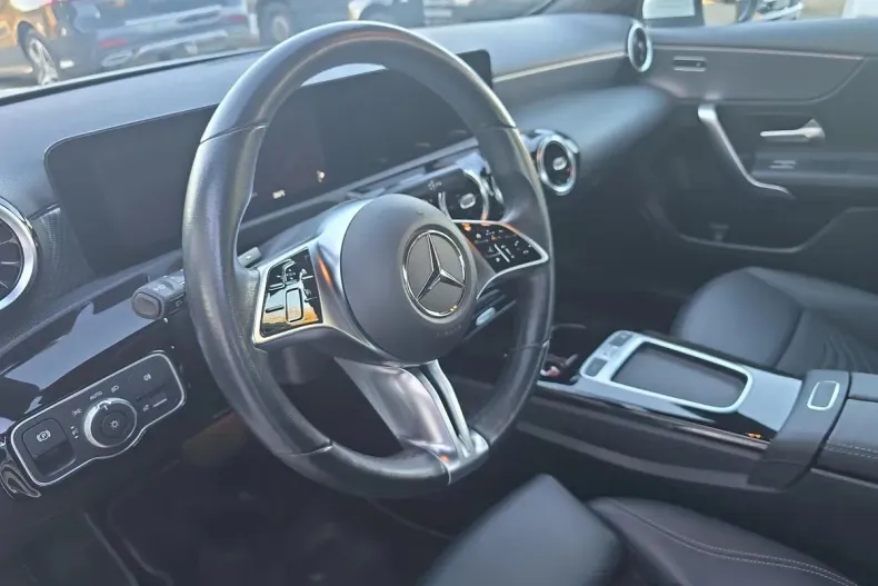 Mercedes-Benz A din 2023 cu 46.500 km - oferta MER158147 - foto 9