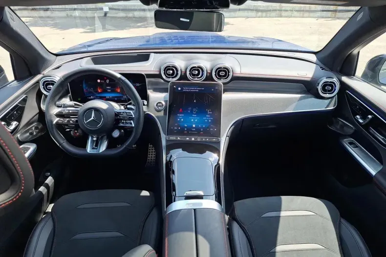 Mercedes-Benz GLC din 2024 cu 7.590 km - oferta MER158151 - foto 3