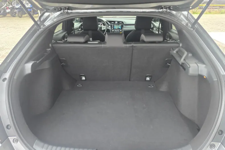 Honda Civic din 2020 cu 95.401 km - oferta HON158158 - foto 17