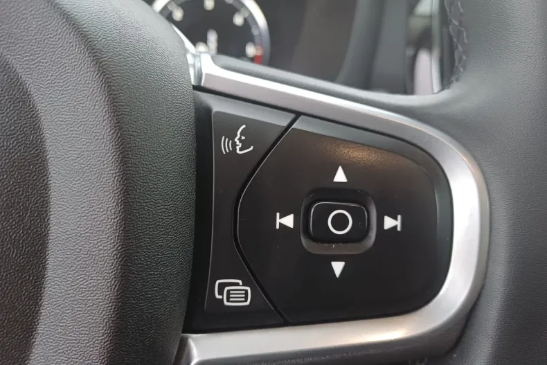 Volvo V60 din 2021 cu 130.900 km - oferta VOL158159 - foto 15