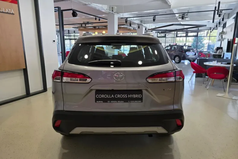 Toyota Corolla Cross din 2025 cu 3.500 km - oferta TOY158169 - foto 3