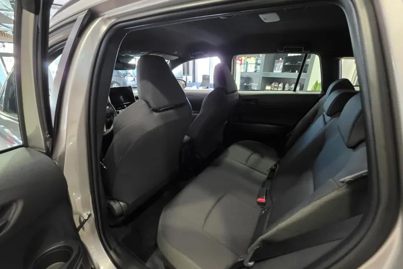 Toyota Corolla Cross din 2025 cu 3.500 km - oferta TOY158169 - foto 8