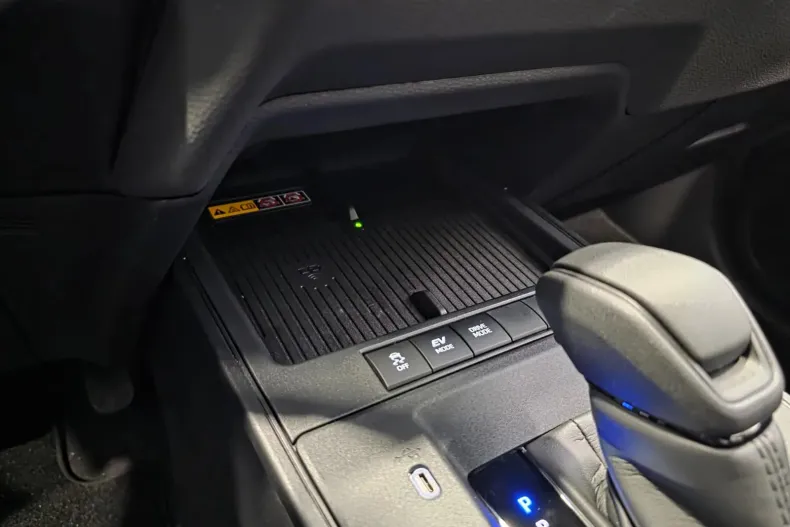 Toyota Corolla Cross din 2025 cu 3.500 km - oferta TOY158169 - foto 15