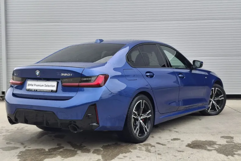 BMW Seria 3 din 2023 cu 32.282 km - oferta BMW158176 - foto 3