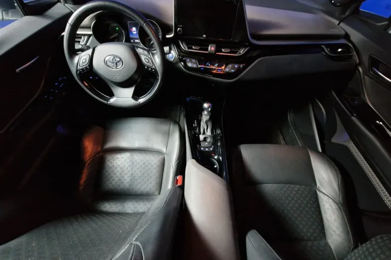 Toyota C-HR din 2022 cu 60.958 km - oferta TOY158179 - foto 12