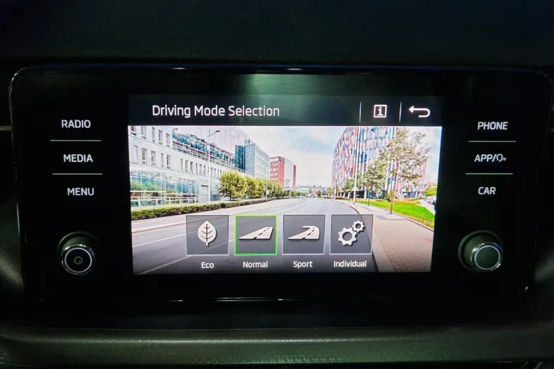 Skoda Kamiq din 2021 cu 85.366 km - oferta SKO158181 - foto 18