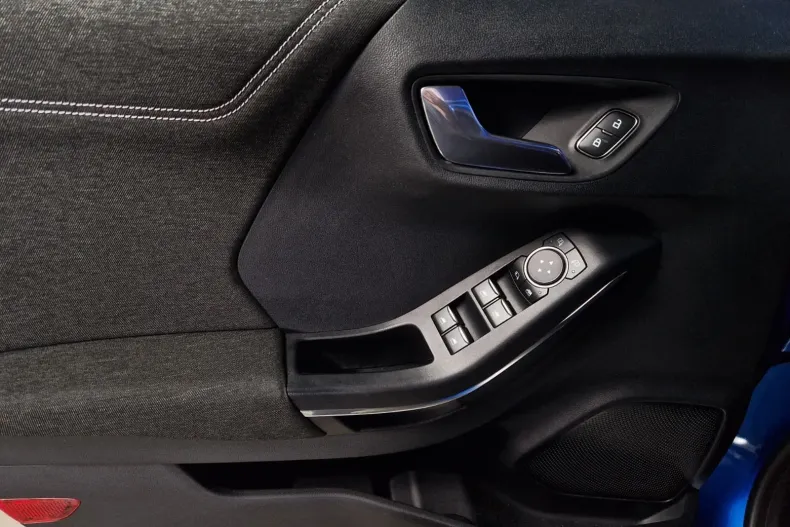 Ford Puma din 2020 cu 50.636 km - oferta FOR158183 - foto 10