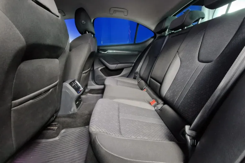 Skoda Octavia din 2021 cu 87.382 km - oferta SKO158184 - foto 34