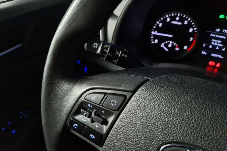 Hyundai TUCSON din 2019 cu 119.866 km - oferta HYU158185 - foto 14