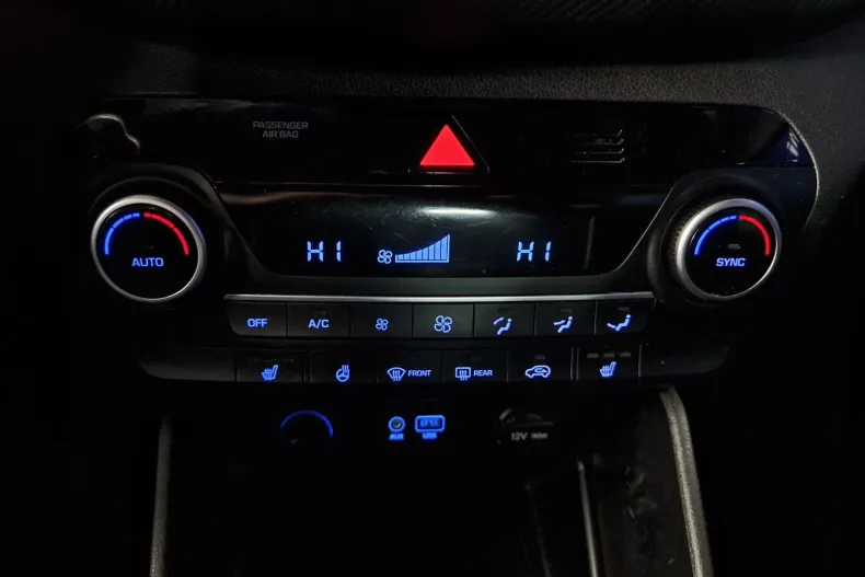 Hyundai TUCSON din 2019 cu 119.866 km - oferta HYU158185 - foto 21