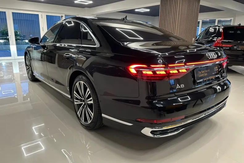 Audi A8 din 2022 cu 42.828 km - oferta AUD158186 - foto 9