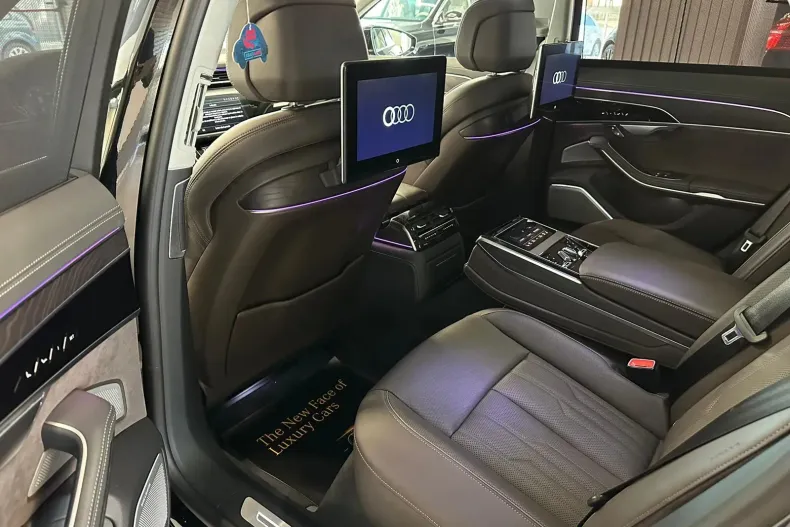 Audi A8 din 2022 cu 42.828 km - oferta AUD158186 - foto 12