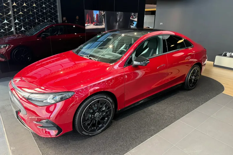 Mercedes-Benz CLA din 2025 cu 3.000 km - oferta MER158189 - foto 3