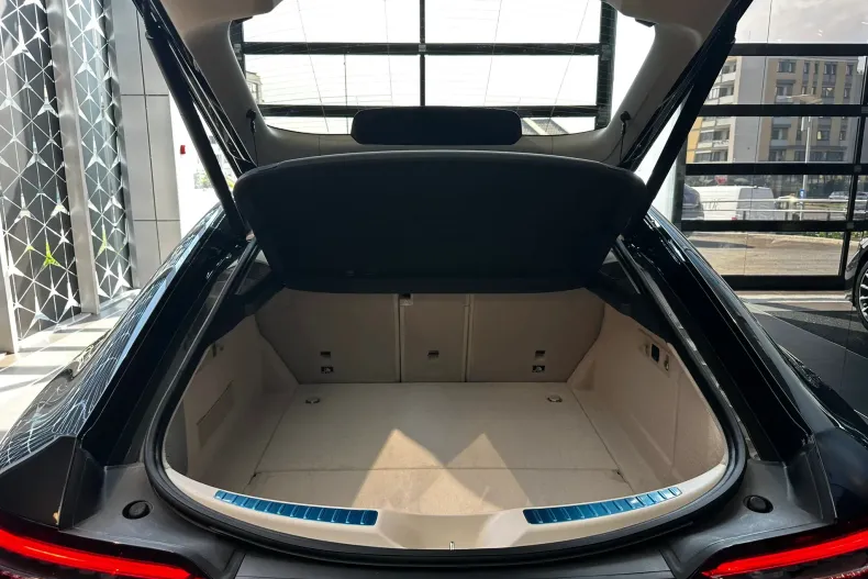 Mercedes-Benz AMG GT din 2025 cu 9 km - oferta MER158192 - foto 11