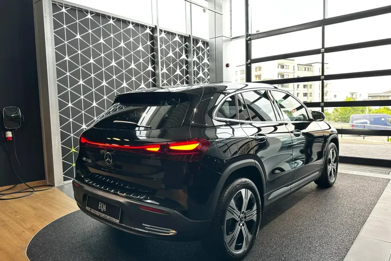 Mercedes-Benz EQA din 2025 cu 8 km - oferta MER158193 - foto 4