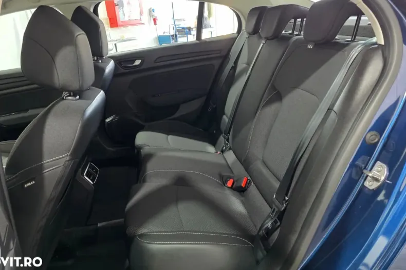Renault Megane din 2023 cu 31.089 km - oferta REN158197 - foto 10