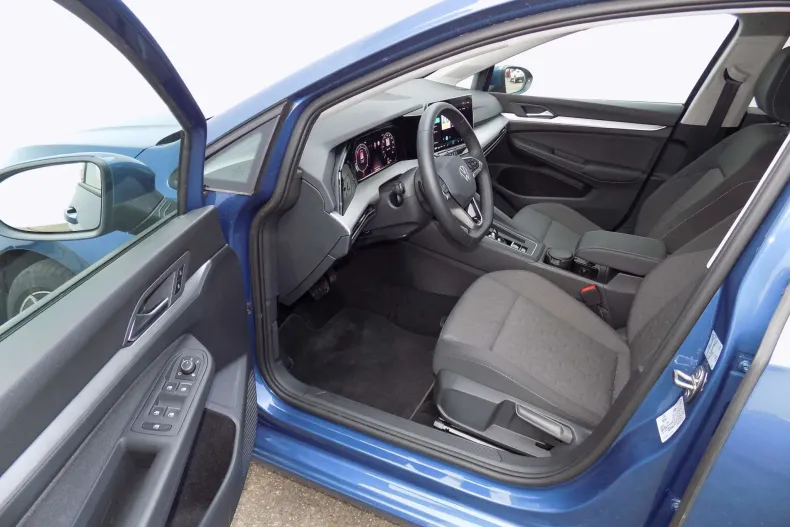 Volkswagen Golf din 2025 cu 6.313 km - oferta VOL158198 - foto 12