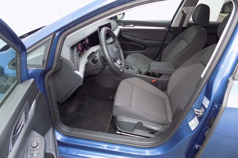 Volkswagen Golf din 2025 cu 6.313 km - oferta VOL158198 - foto 13