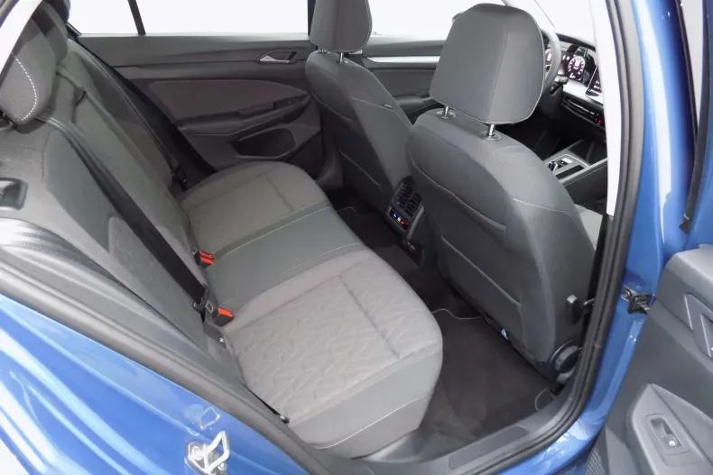 Volkswagen Golf din 2025 cu 6.313 km - oferta VOL158198 - foto 28