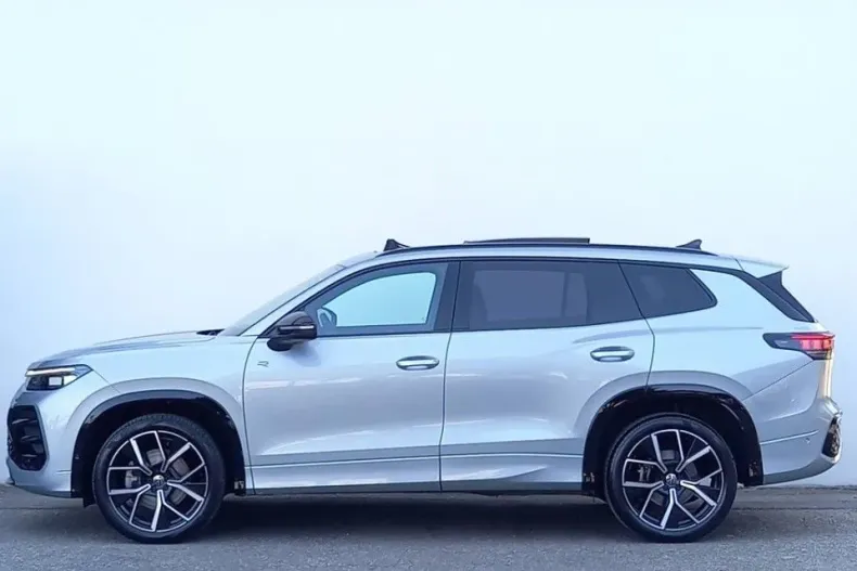 Volkswagen Tayron din 2025 cu 10.130 km - oferta VOL158200 - foto 2