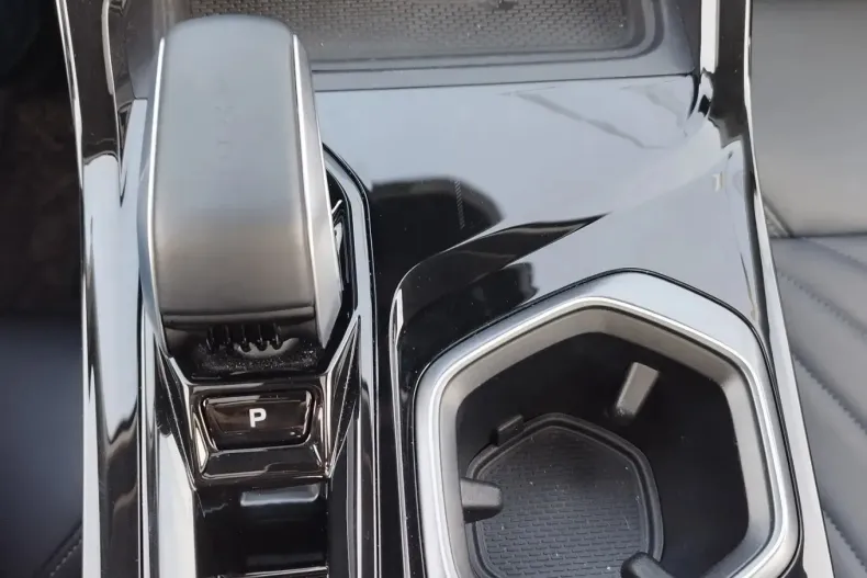 Geely Starray din 2025 cu 17.000 km - oferta GEE158205 - foto 12