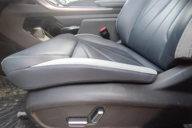 Geely Starray din 2025 cu 17.000 km - oferta GEE158205 - foto 14