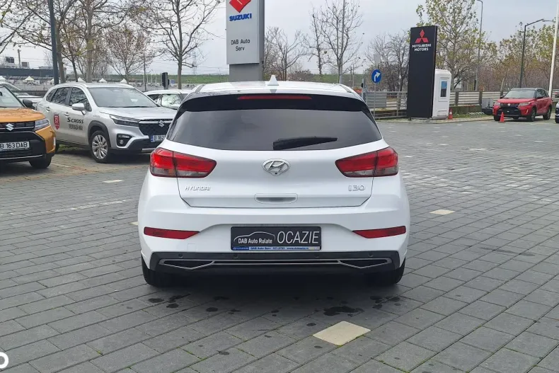 Hyundai i30 din 2021 cu 75.530 km - oferta HYU158207 - foto 5