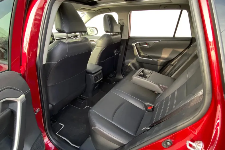 Toyota RAV4 din 2019 cu 80.600 km - oferta TOY158209 - foto 23