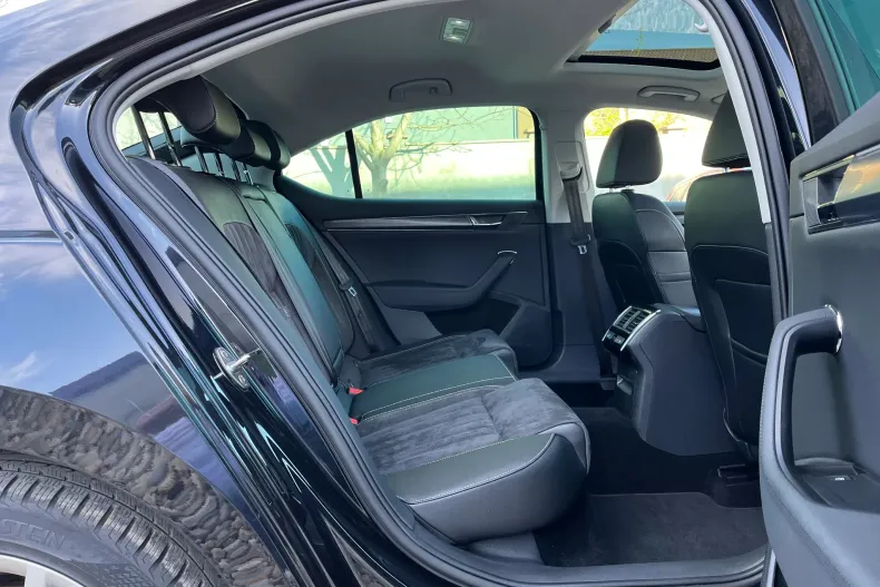 Skoda Superb din 2019 cu 155.700 km - oferta SKO158215 - foto 9