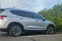 Hyundai SANTA FE din 2021 cu 56.128 km - oferta HYU158225 - foto 4