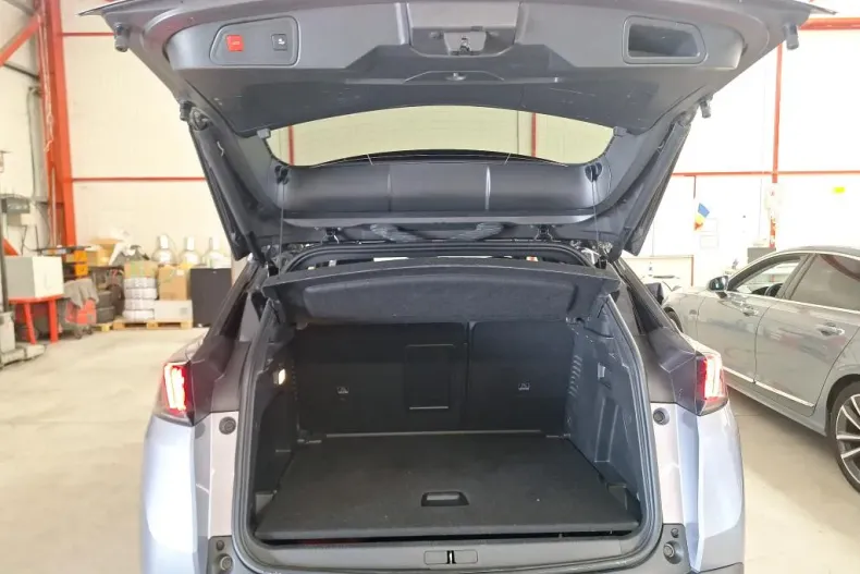 Peugeot 3008 din 2021 cu 58.935 km - oferta PEU158229 - foto 8