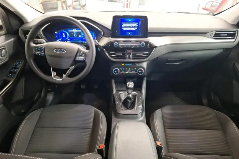 Ford Kuga din 2023 cu 27.226 km - oferta FOR158230 - foto 4