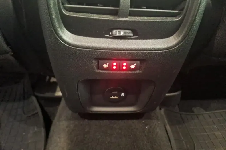 Ford Kuga din 2023 cu 27.226 km - oferta FOR158230 - foto 5