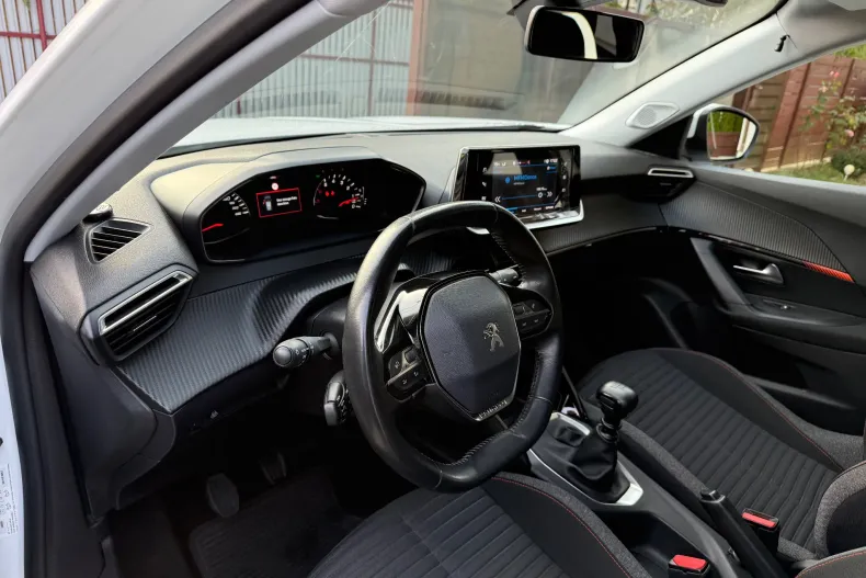 Peugeot 2008 din 2020 cu 129.900 km - oferta PEU158232 - foto 14