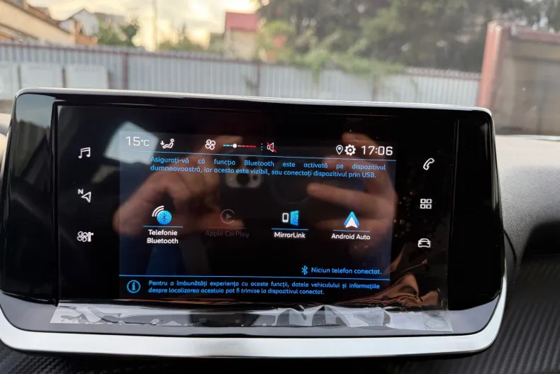 Peugeot 2008 din 2020 cu 129.900 km - oferta PEU158232 - foto 23