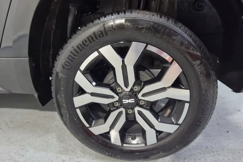 Dacia Duster din 2023 cu 39.800 km - oferta DAC158233 - foto 4