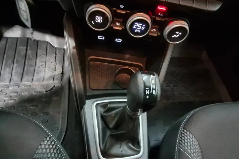 Dacia Duster din 2023 cu 39.800 km - oferta DAC158233 - foto 8